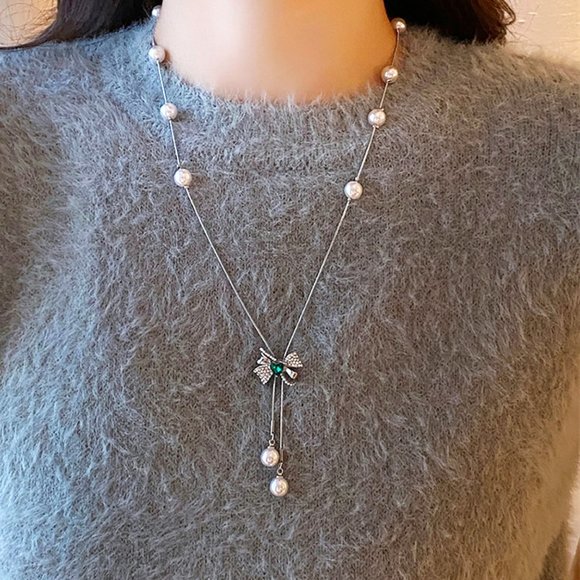 GOLICC Zircon Butterfly Pearl Necklace - Picture 6 of 11